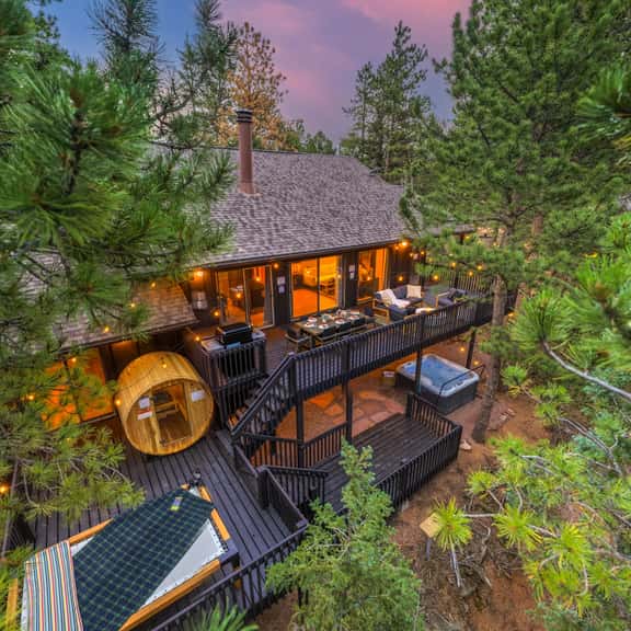 The Divide Chalet - Image 1